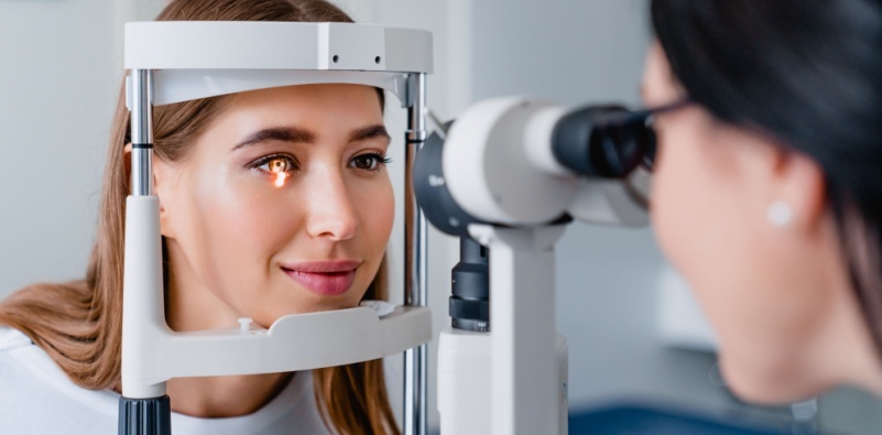 lady having eye test