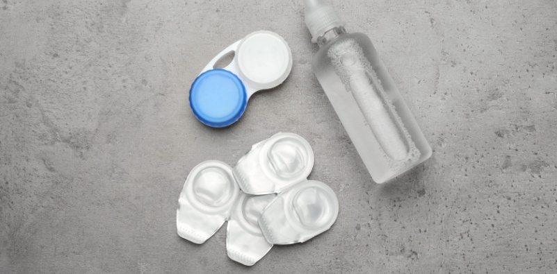 contact lenses pack