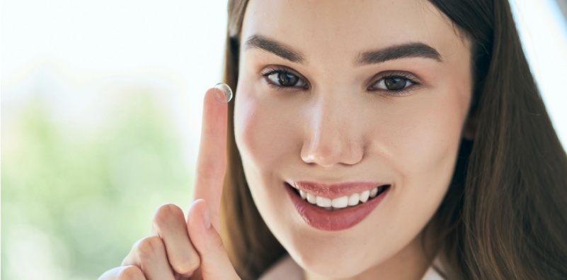 Choosing the right contact lenses